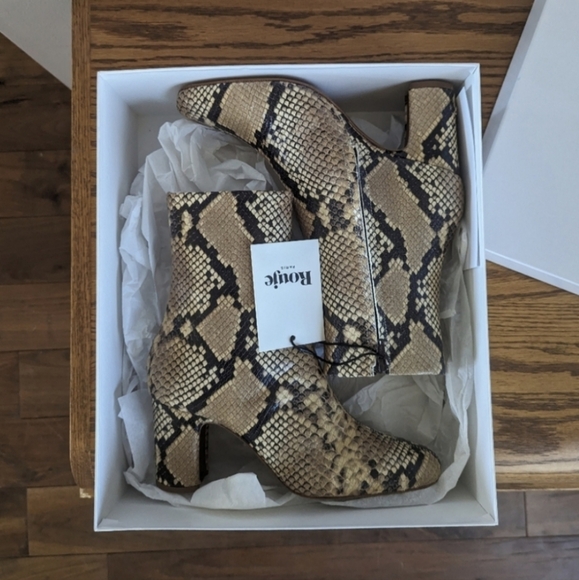 Rouje Celeste Boots - Picture 6 of 9